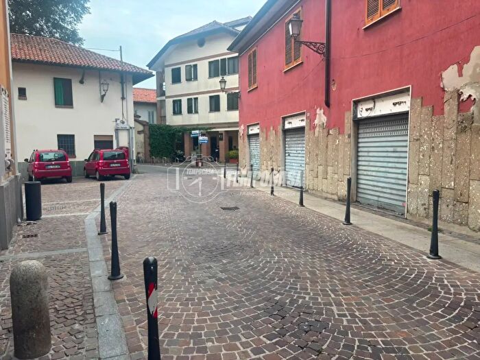 Appartamento bilocale in vendita in Piazza San Giorgio, Settimo Milanese