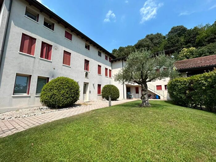 Appartamento bilocale in vendita in Via Campagnola, Arzignano