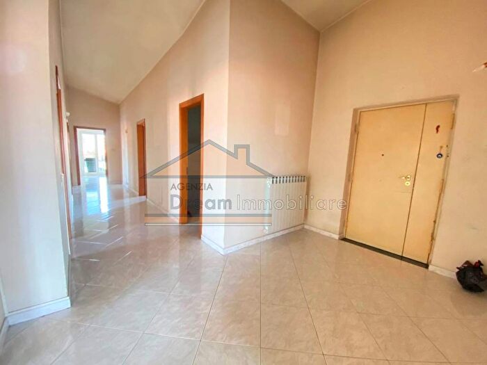 Appartamento quadrilocale in affitto in Via Innamorati, Nuovo Corso Campano Marchesella, Giugliano in Campania