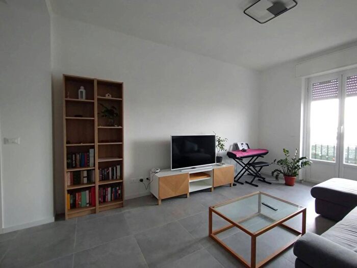 Appartamento trilocale in affitto in Via Carlo Rota, Regina Pacis Borsa, Monza