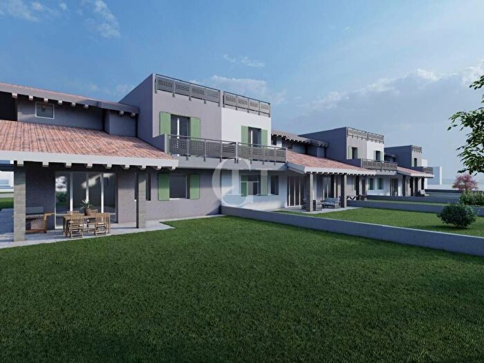 Casa con 5 locali in vendita in Via Turbina, Chievo, Verona