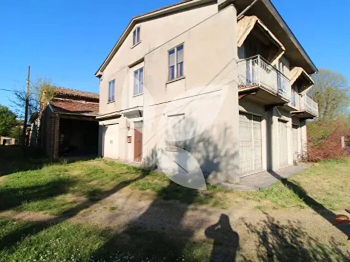 Casa quadrilocale in vendita in Frazione Roncole Verdi, Busseto