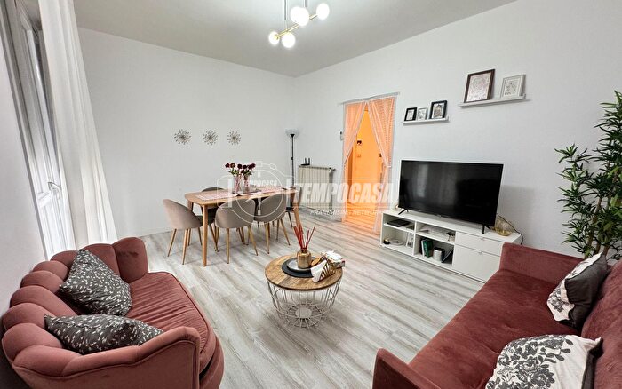 Appartamento trilocale in vendita in Via IV Novembre, Arluno