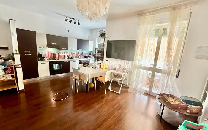 Appartamento quadrilocale in vendita in Via Raffaele dOrtensio, Pescara