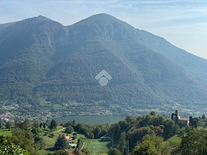 Casa bilocale in vendita in Sda Case Spesse, Bianzano
