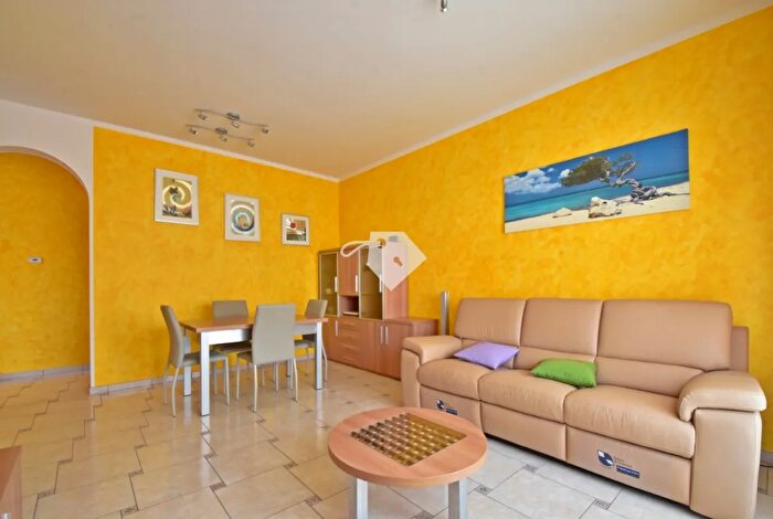 Appartamento con 5 locali in vendita in Chiesanuova di Treia, Treia