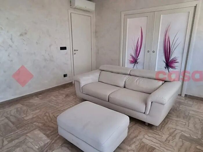 Appartamento trilocale in affitto in Via Leopardi, Cassino