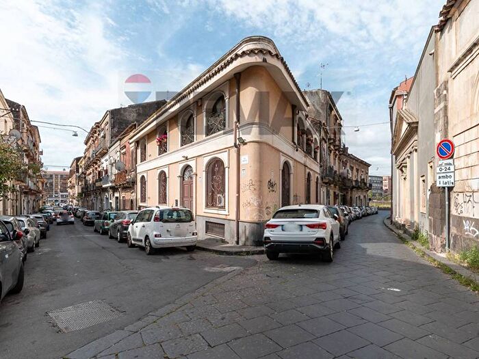 Appartamento bilocale in affitto in Via Celeste, Corso Sicilia Fiera, Catania