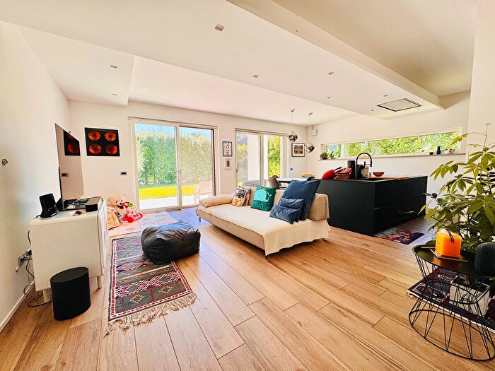 Casa trilocale in vendita in Via Luigi Cadorna, Magnago