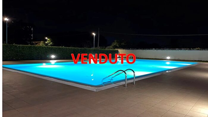 Casa con 6 locali in vendita in Località Porcella Via Erino Girelli, Bussolengo