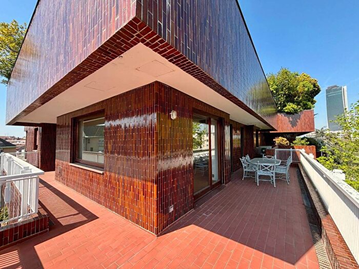 Appartamento con 5 locali in affitto in Via Jacopo Tintoretto, Amendola Buonarroti, Milano