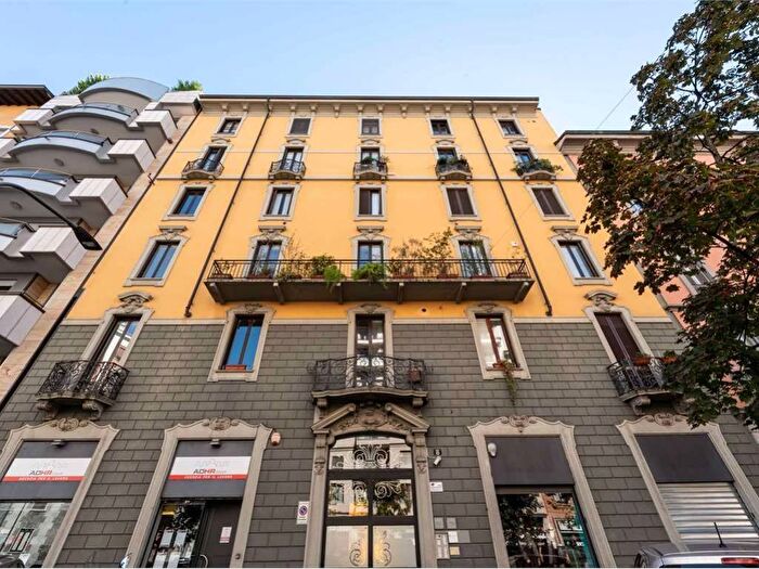 Appartamento bilocale in affitto in Via Piacenza, Porta Romana Medaglie dOro, Milano