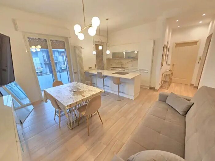 Appartamento trilocale in vendita in Novara