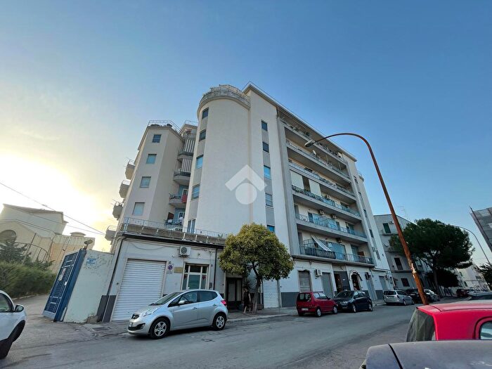 Appartamento trilocale in vendita in Via Mogadiscio, Foggia