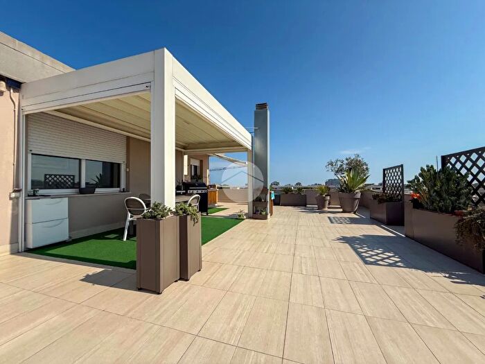 Appartamento trilocale in vendita in Via della Repubblica, Misano Adriatico