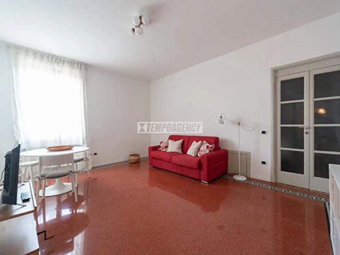 Appartamento bilocale in affitto in Viale dei Mille, Milano