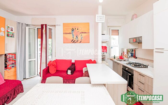 Appartamento bilocale in vendita in Via a Diaz, Peschiera Borromeo