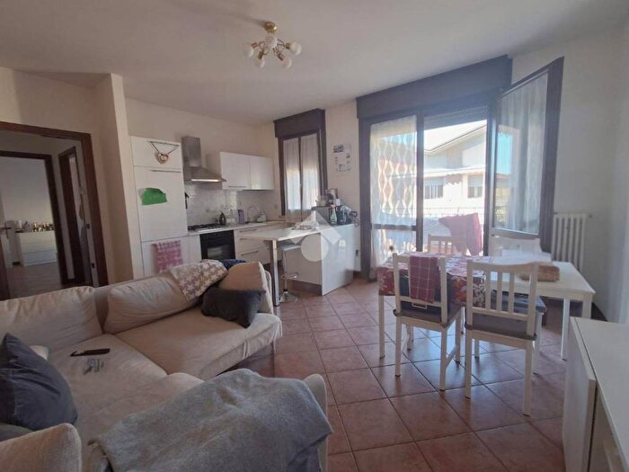 Appartamento bilocale in affitto in Via Giovanni Boccaccio, Brescello