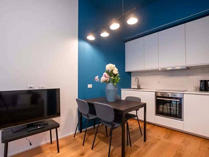Appartamento bilocale in affitto in Viale Beatrice d'Este, Bocconi, Milano