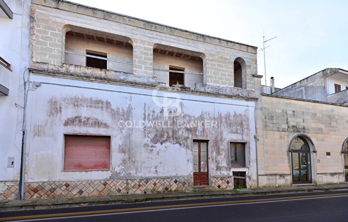 Casa con 5 locali in vendita in Via Atene, Calimera