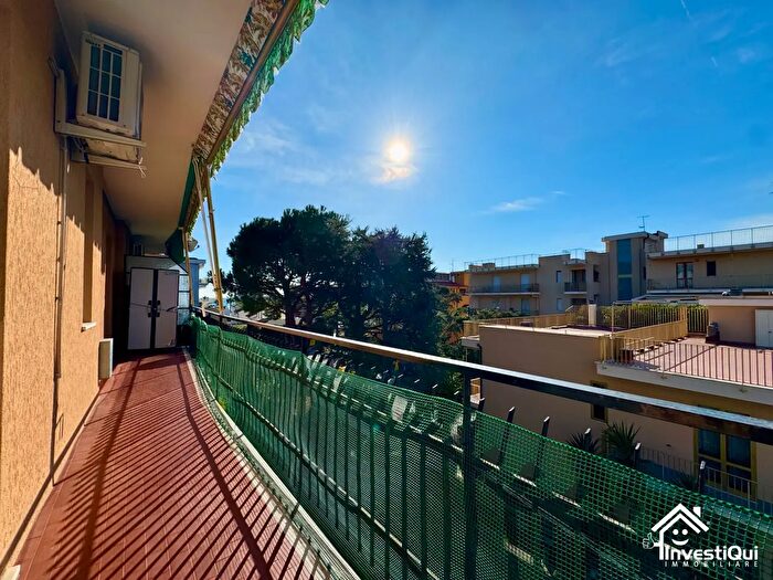 Appartamento bilocale in vendita in Via Goffredo Mameli, Pietra Ligure