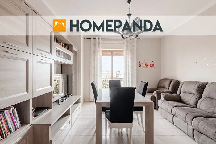 Appartamento trilocale in vendita in Via Gela, Lentini