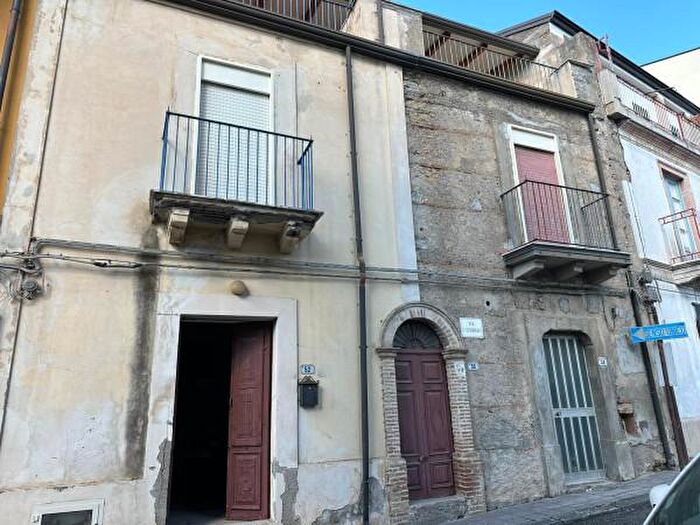 Casa con 6 locali in vendita in Via Carmelo Germanò, Rodi Milici