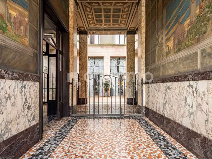 Appartamento con 5 locali in affitto in Viale Stelvio, Farini, Milano