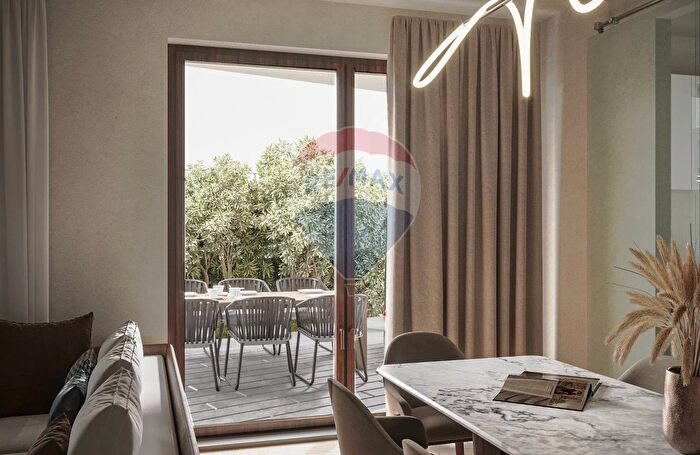 Appartamento trilocale in vendita in Via Principe di Piemonte, Casoria