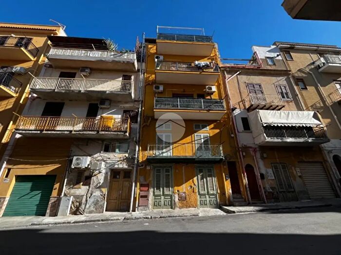 Appartamento trilocale in vendita in Via Verdone, Bagheria