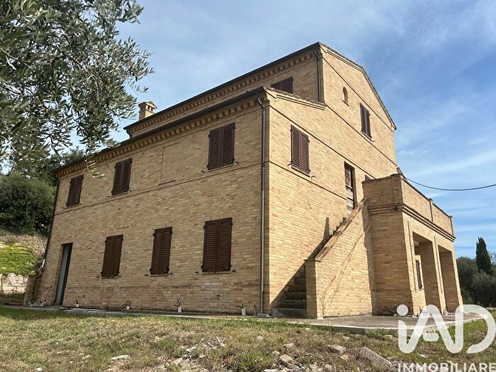 Casa con 7 locali in vendita in Via Palazzo Rosso, Potenza Picena