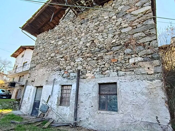 Casa trilocale in vendita in Grand Brissogne, Brissogne