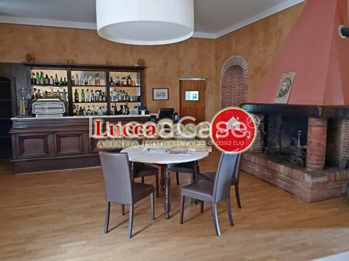 Casa con 5 locali in vendita in Ei Mori, Lucca