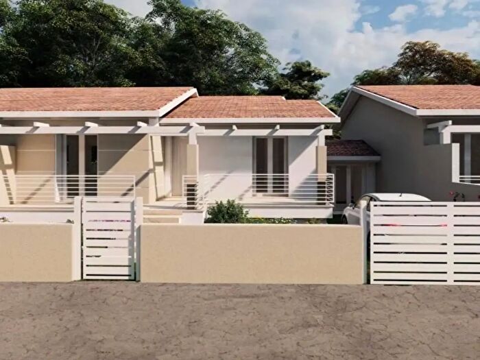 Casa con 5 locali in vendita in Massarosa