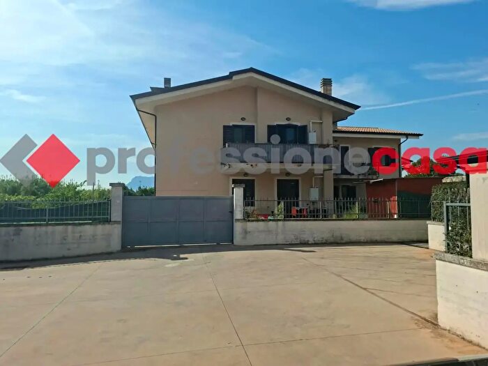 Appartamento quadrilocale in vendita in Via Casilina Sud, Piedimonte San Germano
