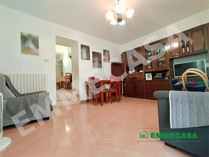 Casa quadrilocale in vendita in Valenzano