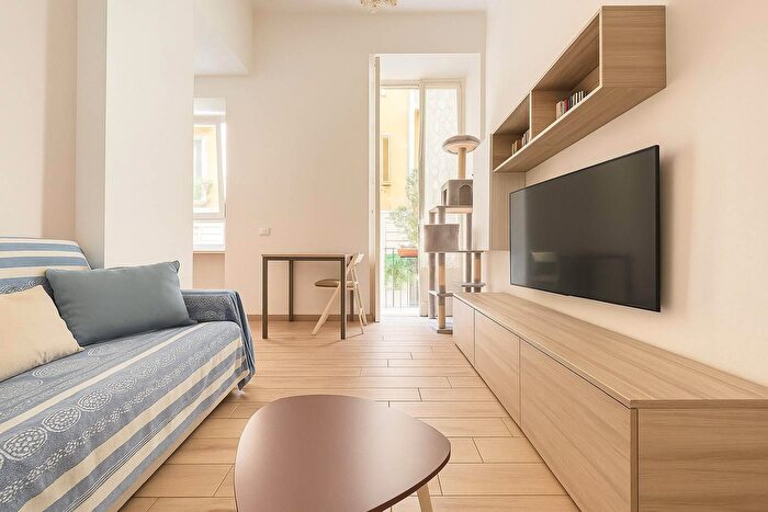 Appartamento bilocale in vendita in Via Tolstoj, Milano