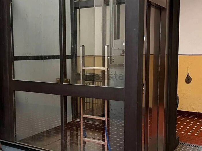 Appartamento trilocale in affitto in Via Emilia San Pietro, Centro Storico, Reggio Emilia