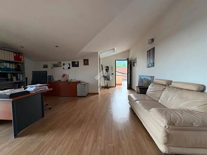 Appartamento bilocale in vendita in Via Aldo Salvetti, Massa