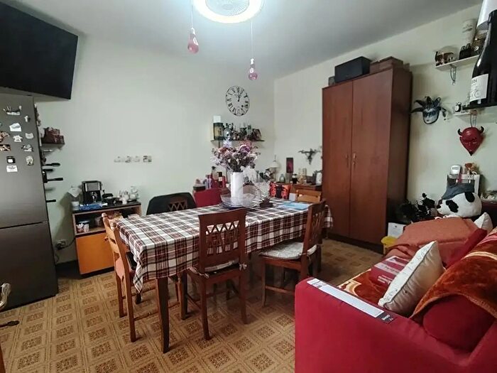 Appartamento trilocale in vendita in Via Villa, Dolo