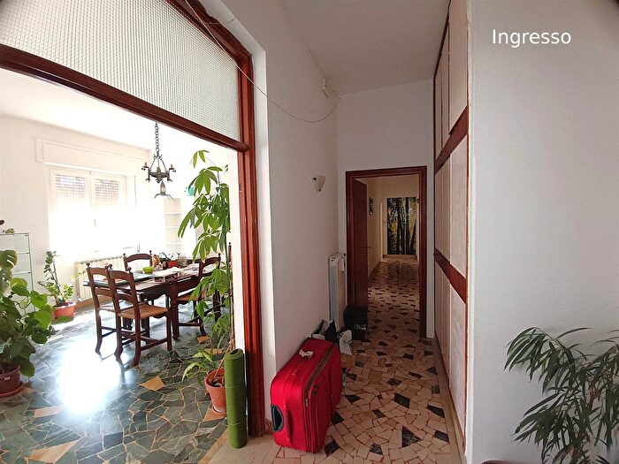 Appartamento quadrilocale in vendita in Zona Via della Pace Via Emilia Grosseto Grosseto, Grosseto