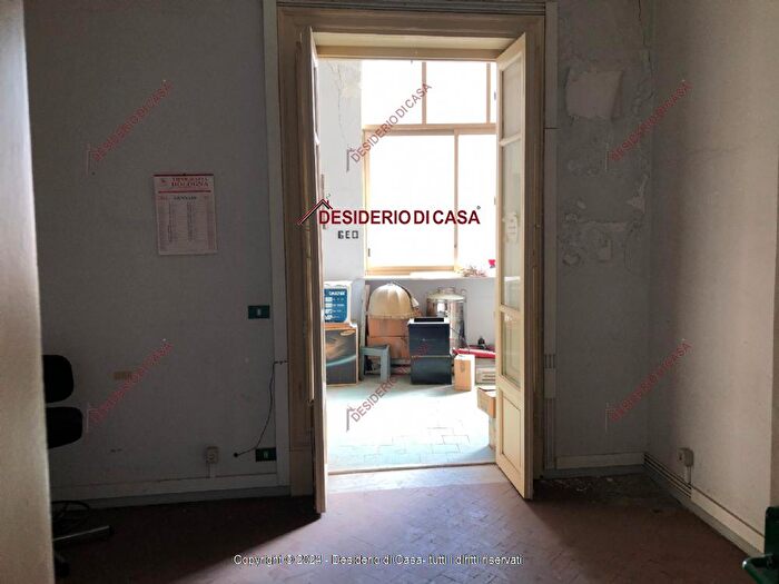 Appartamento con 9 locali in vendita in Via della Libertà Palermo Pa Italia, Palermo
