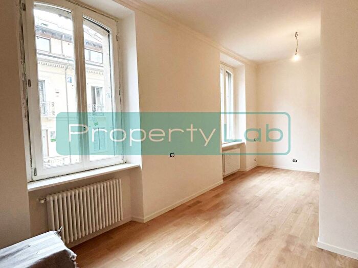 Appartamento trilocale in affitto in Via Felice Casati, Buenos Aires, Milano