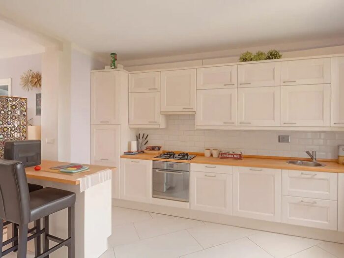 Appartamento con 5 locali in vendita in Via Donica, Santa Croce SullArno