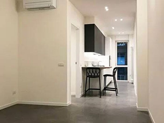 Appartamento trilocale in affitto in Via Giuseppe Antonio Borgese, Cenisio, Milano