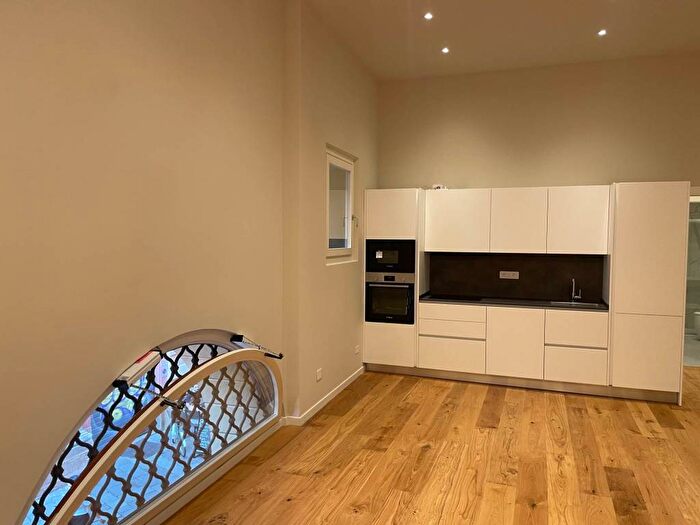 Appartamento bilocale in affitto in Via Porta di Castello, Centro Storico, Bologna