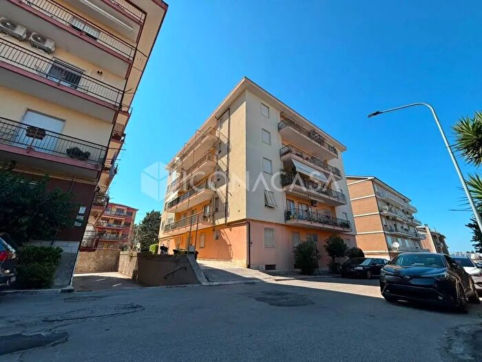 Appartamento quadrilocale in vendita in Via della Libertà, Vasto