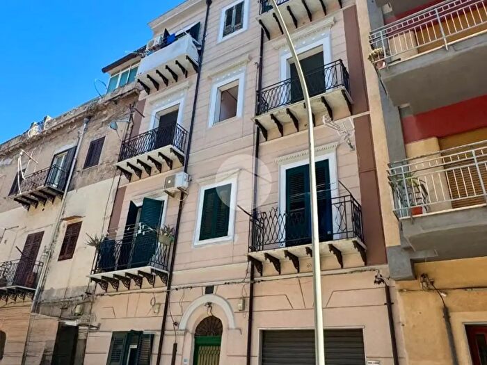 Appartamento bilocale in vendita in Via Serpotta, Palermo
