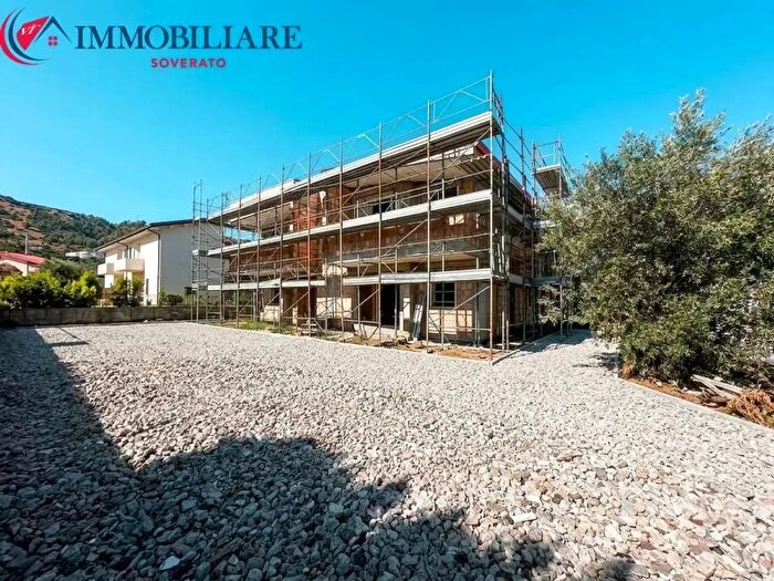 Casa quadrilocale in vendita in Villaggio Le Mandrelle, Montauro