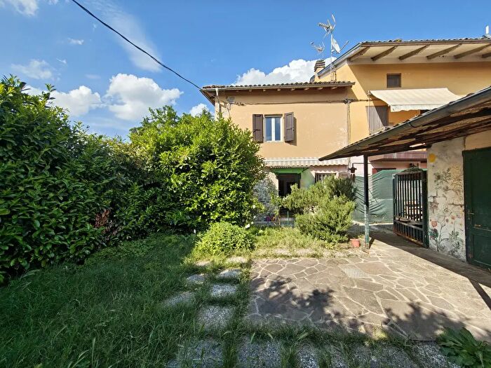 Casa trilocale in vendita in Strada Ripa, Collecchio
